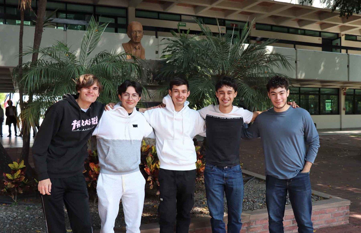 monkey typers es otro de los equipos que representan a la uag