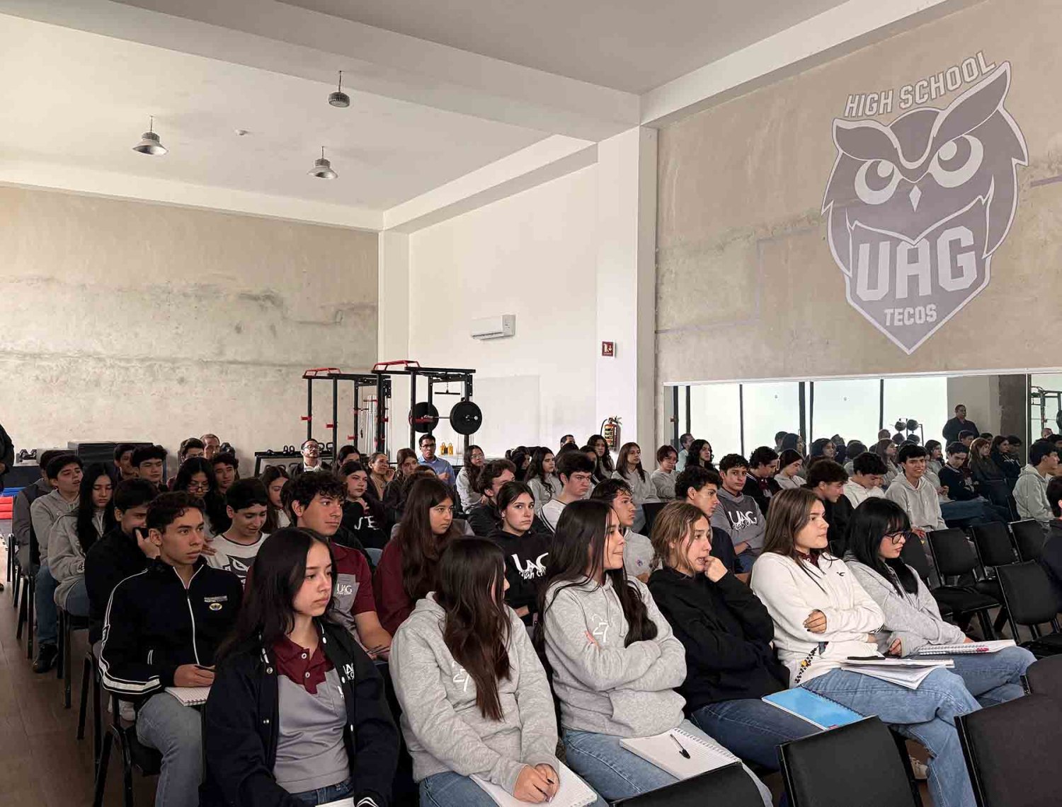 En este programa, profesores de Licenciatura imparten clases en las preparatorias del Sistema Educativo UAG