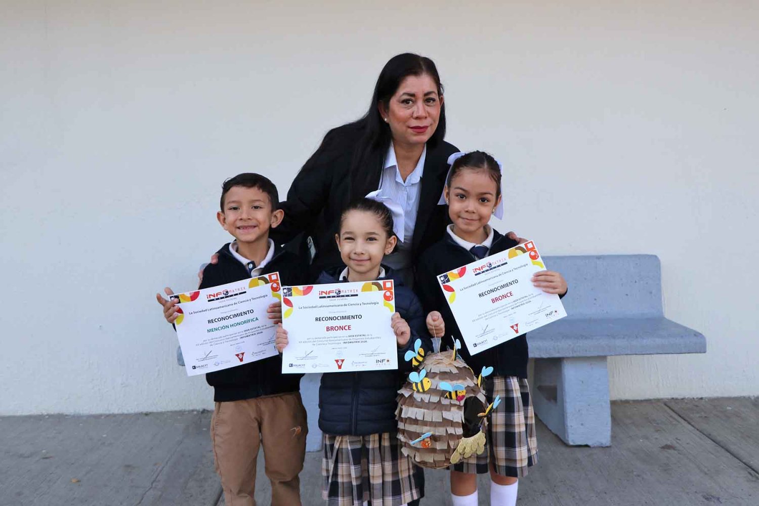 alumnos de preescolar tambien particiapronen infomatrix 2026