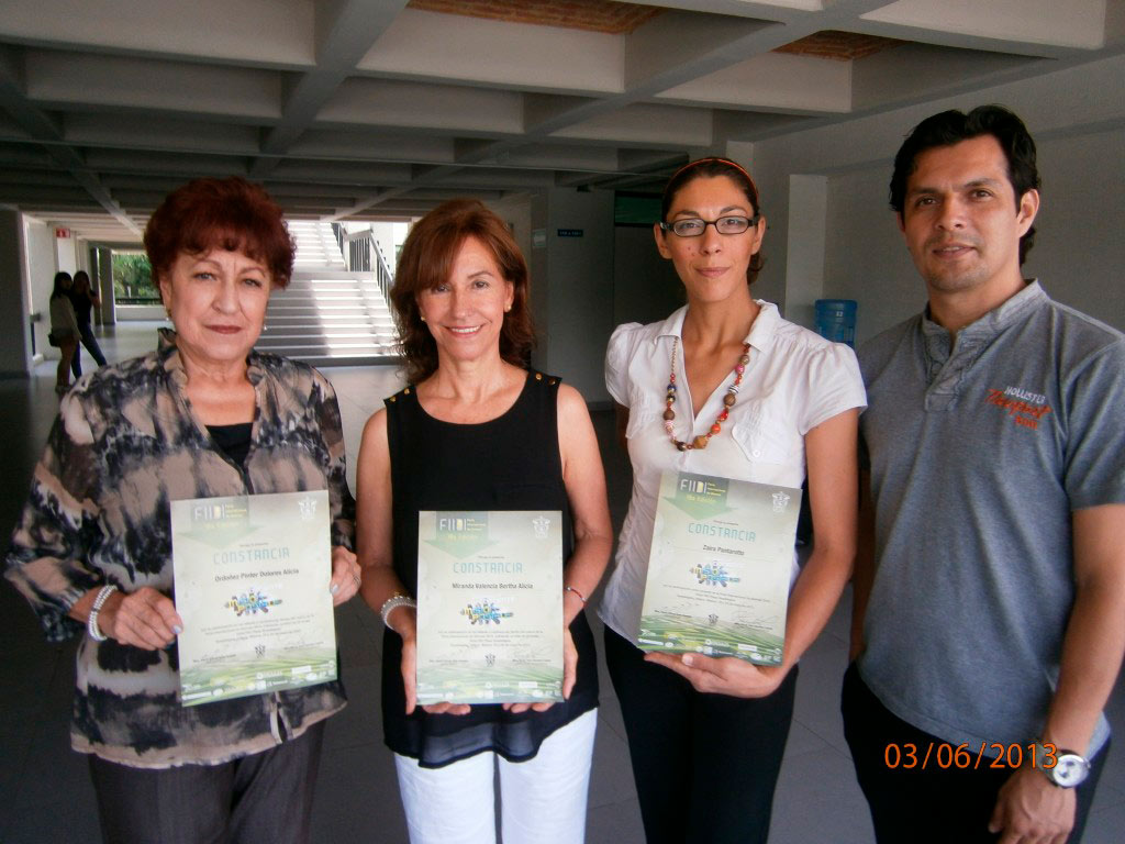 Profesores del Centro Internacional de Idiomas en la FIID 2013