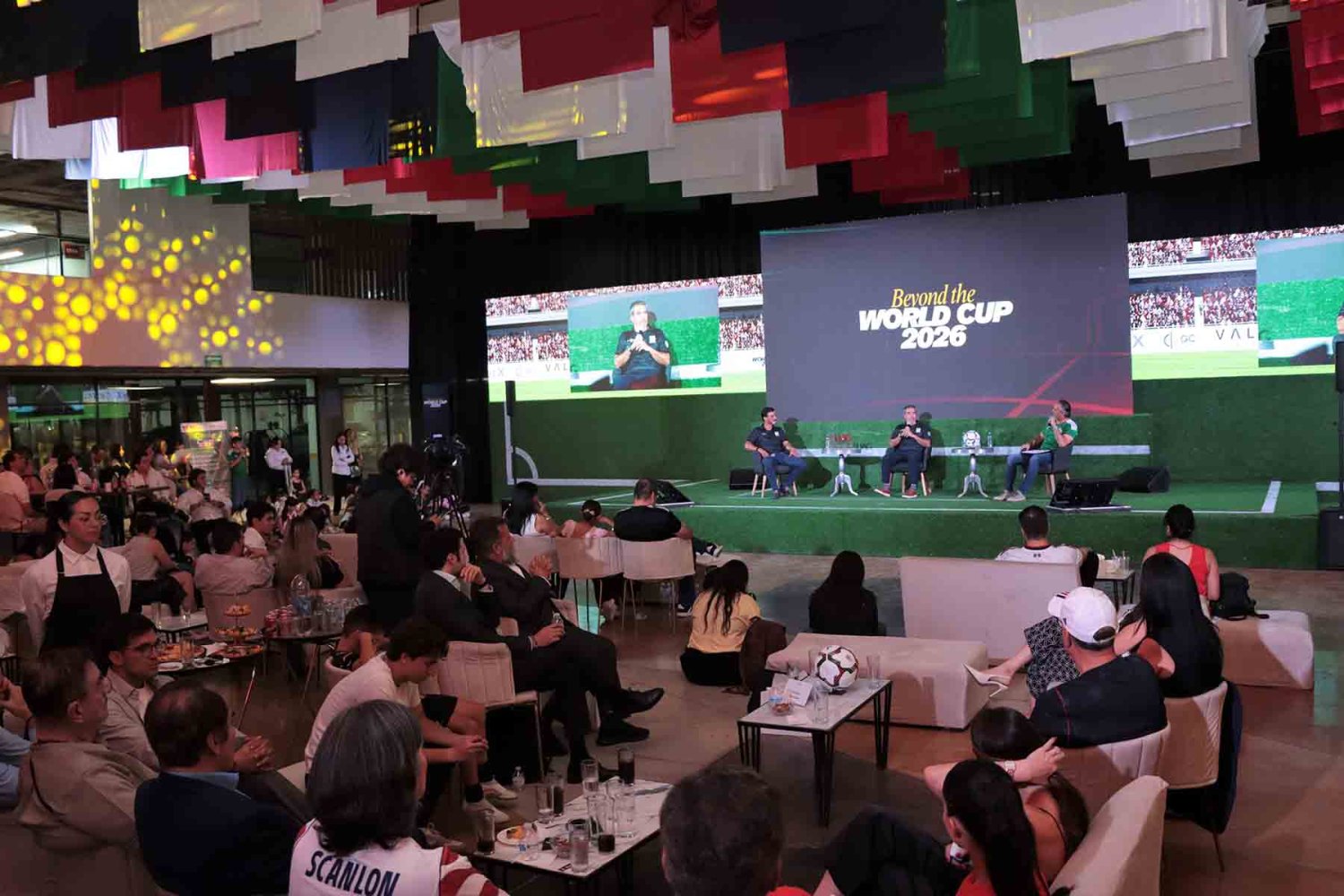 El panel se realizó en el marco del Beyond the World Cup, realizado en la UAG