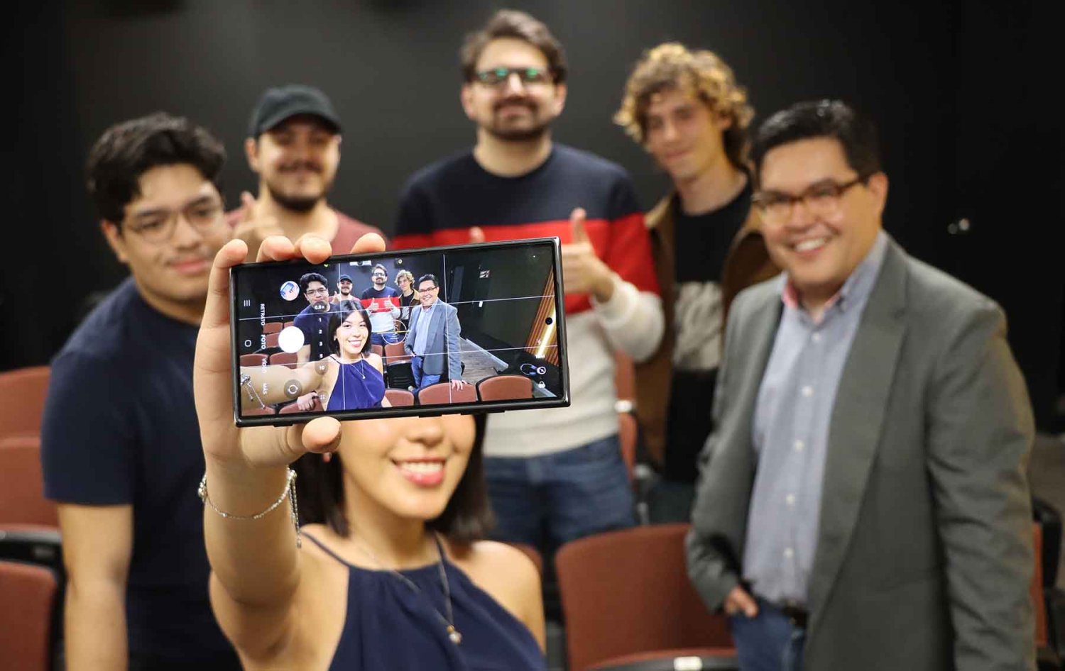 El equipo de producción coordinó la filmación del proyecto en solo 48 horas, uno de los principales retos del festival