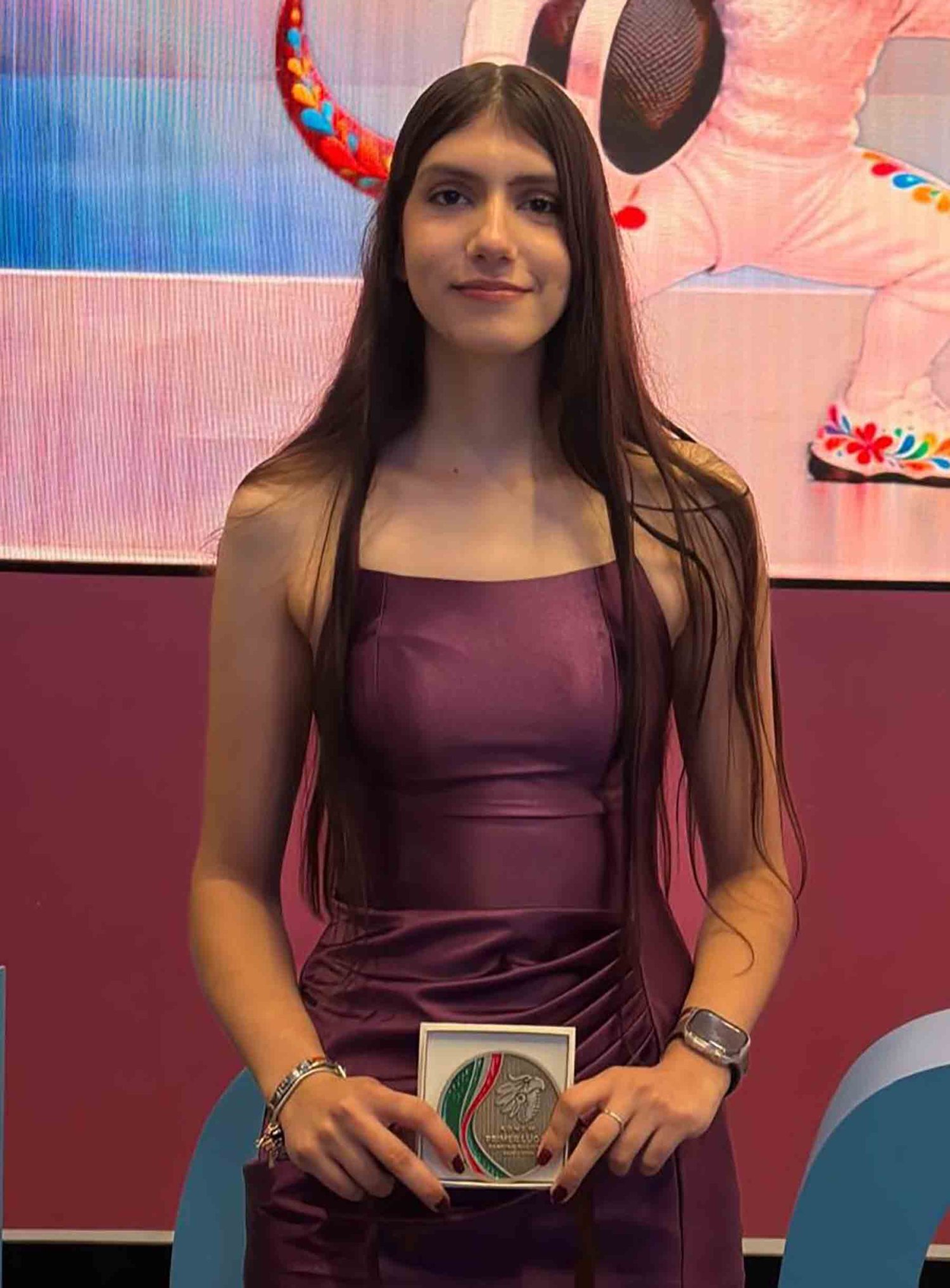 la-esgrimista-y-alumna-de-la-uag-participo-en-la-gala-de-campeones