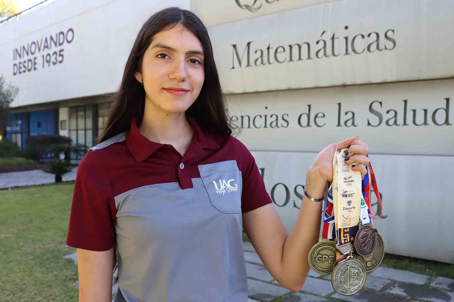 valeria-ya-tiene-varios-logros-en-el-esgrima
