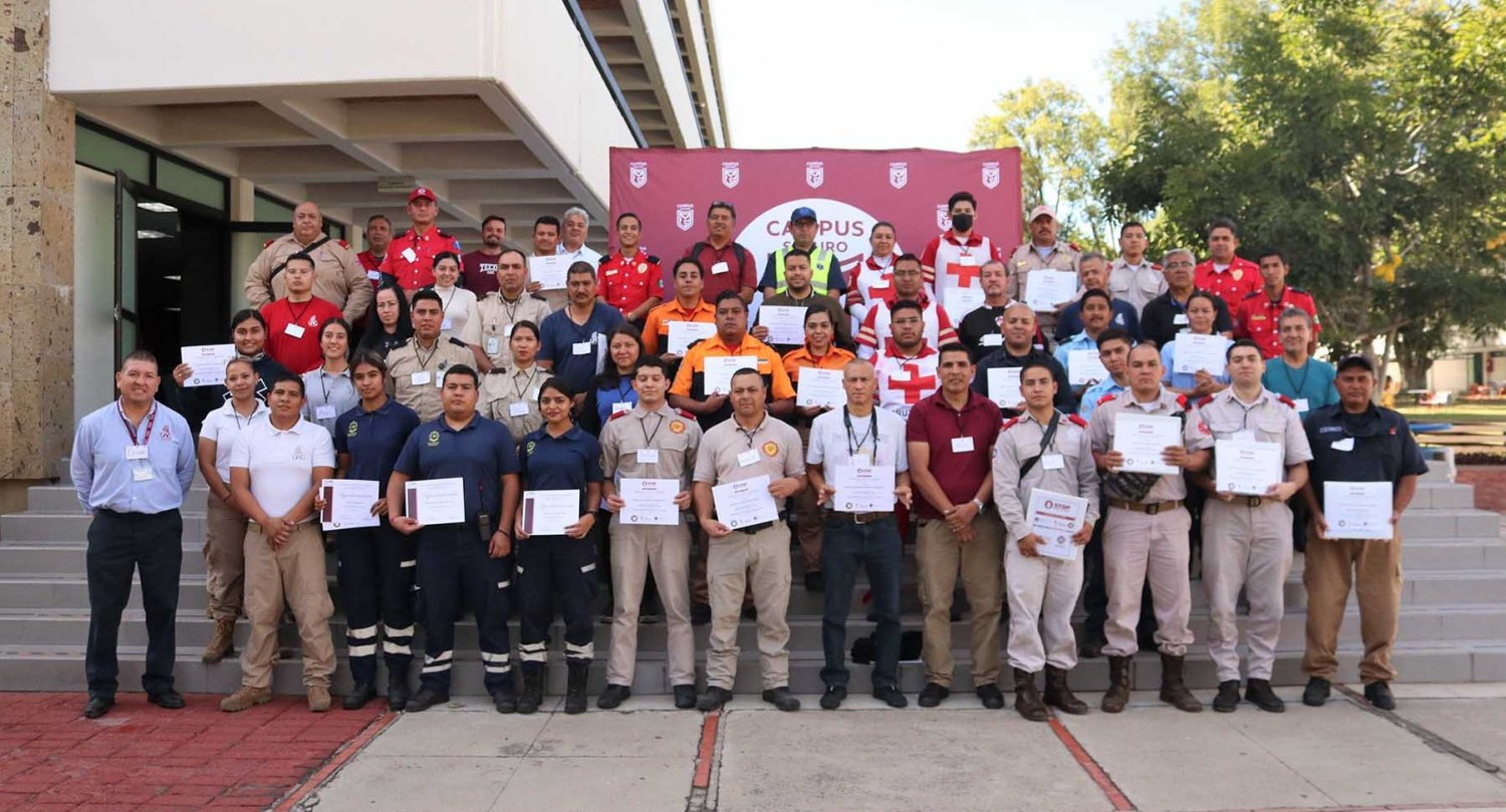 proteccion civil de la uag se acredita en control de hemorragias