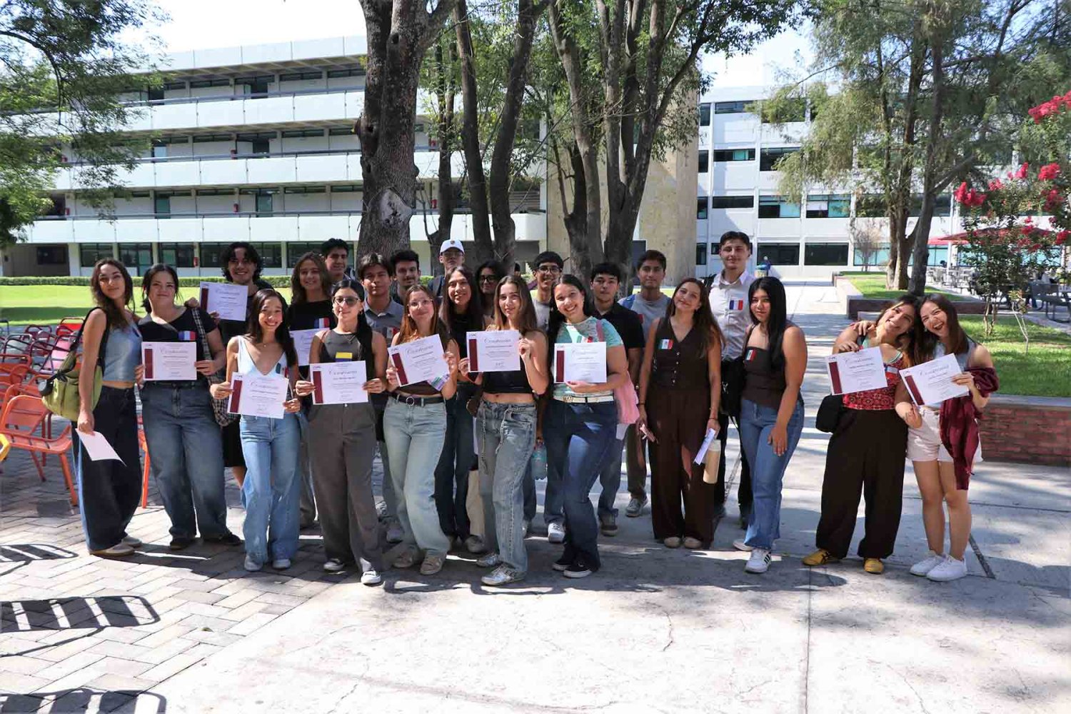 alumnos que hicieron intercambio se despidieron de la uag