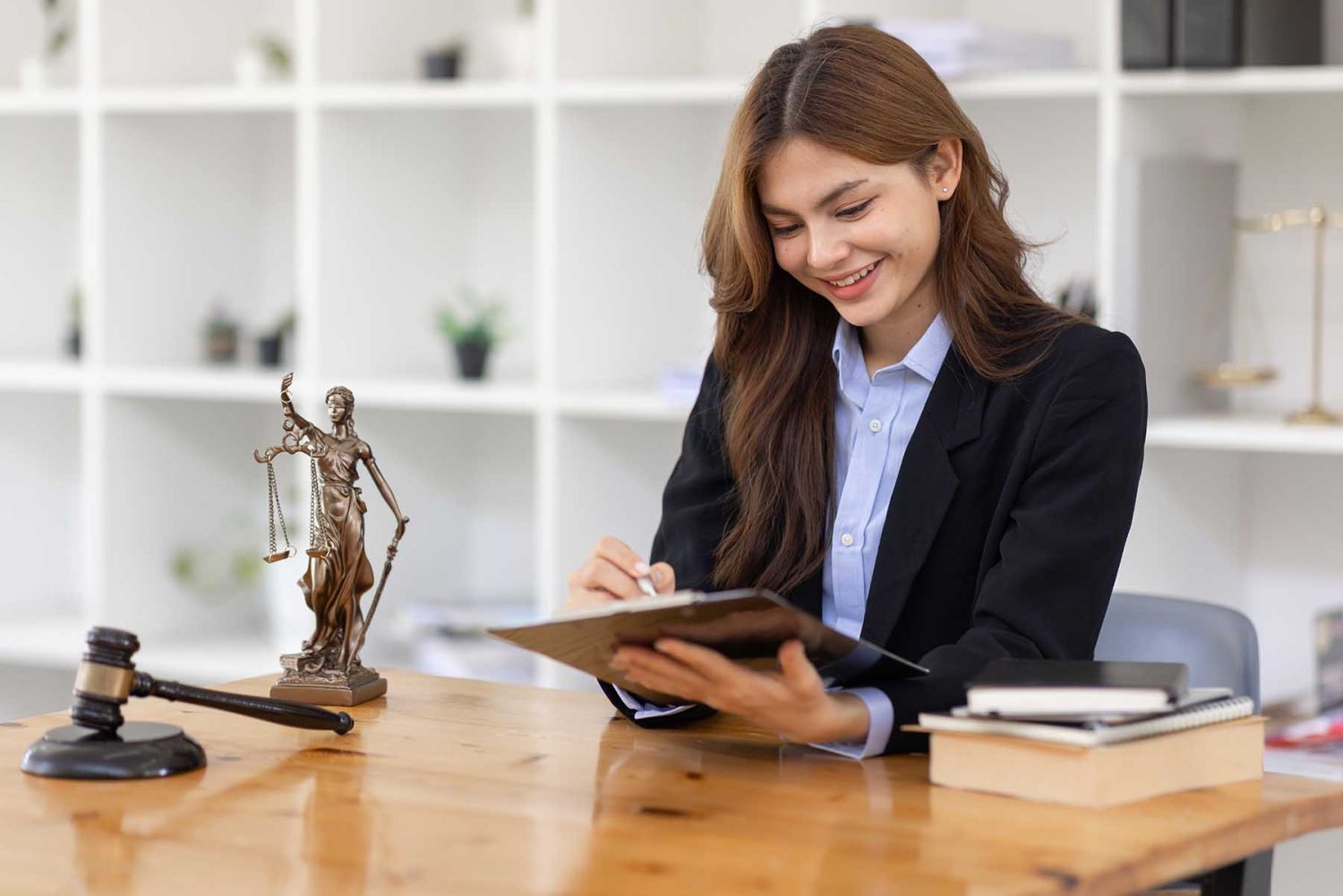 5 razones para estudiar Derecho UAG Media Hub