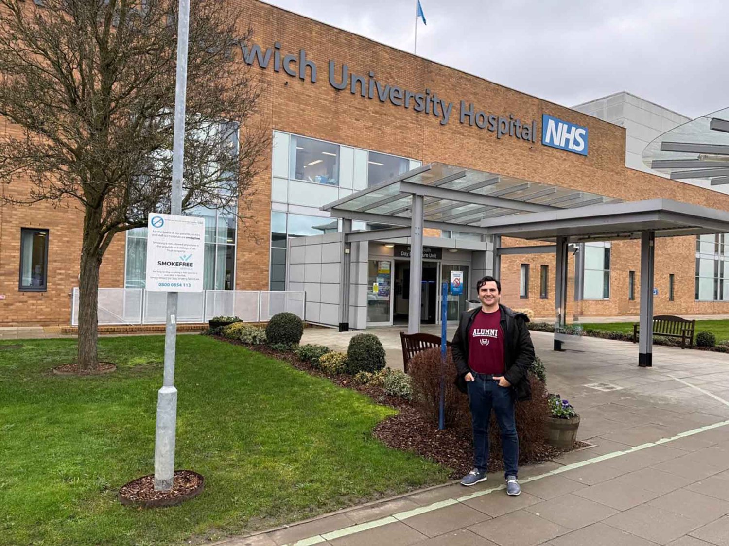 Los egresados se sumaron a esta iniciativa que buscó apoyar a quienes más lo necesitan.