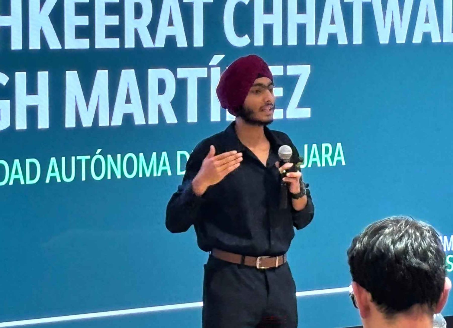 El alumno de la UAG presentó una propuesta basada en blockchain y machine learning