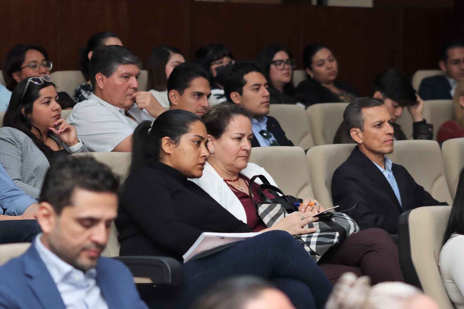 al evento asistieron empresarios y expertos en marketing