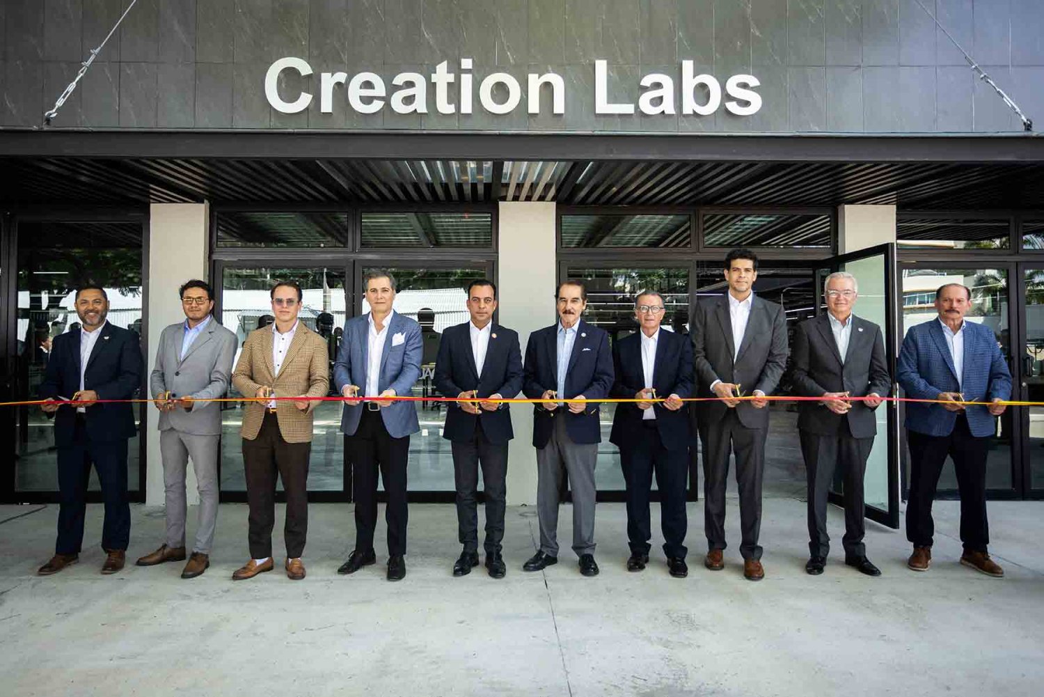 autoridades de la uag nxp bosch y funcionarios de gobierno inauguraron el creation boss