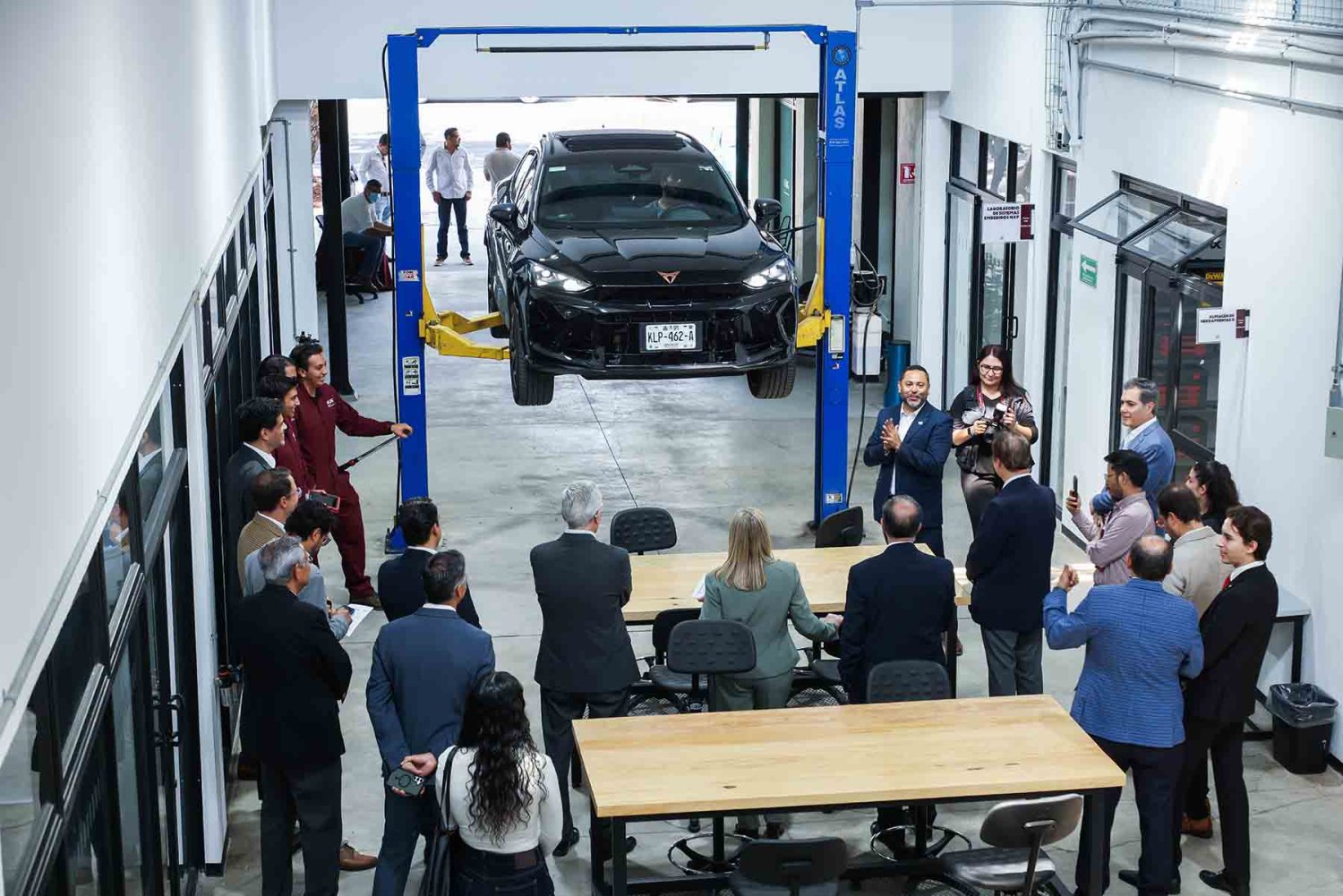 el nuevo espacio contempla laboratorios de alta tecnologia y talleres creativos