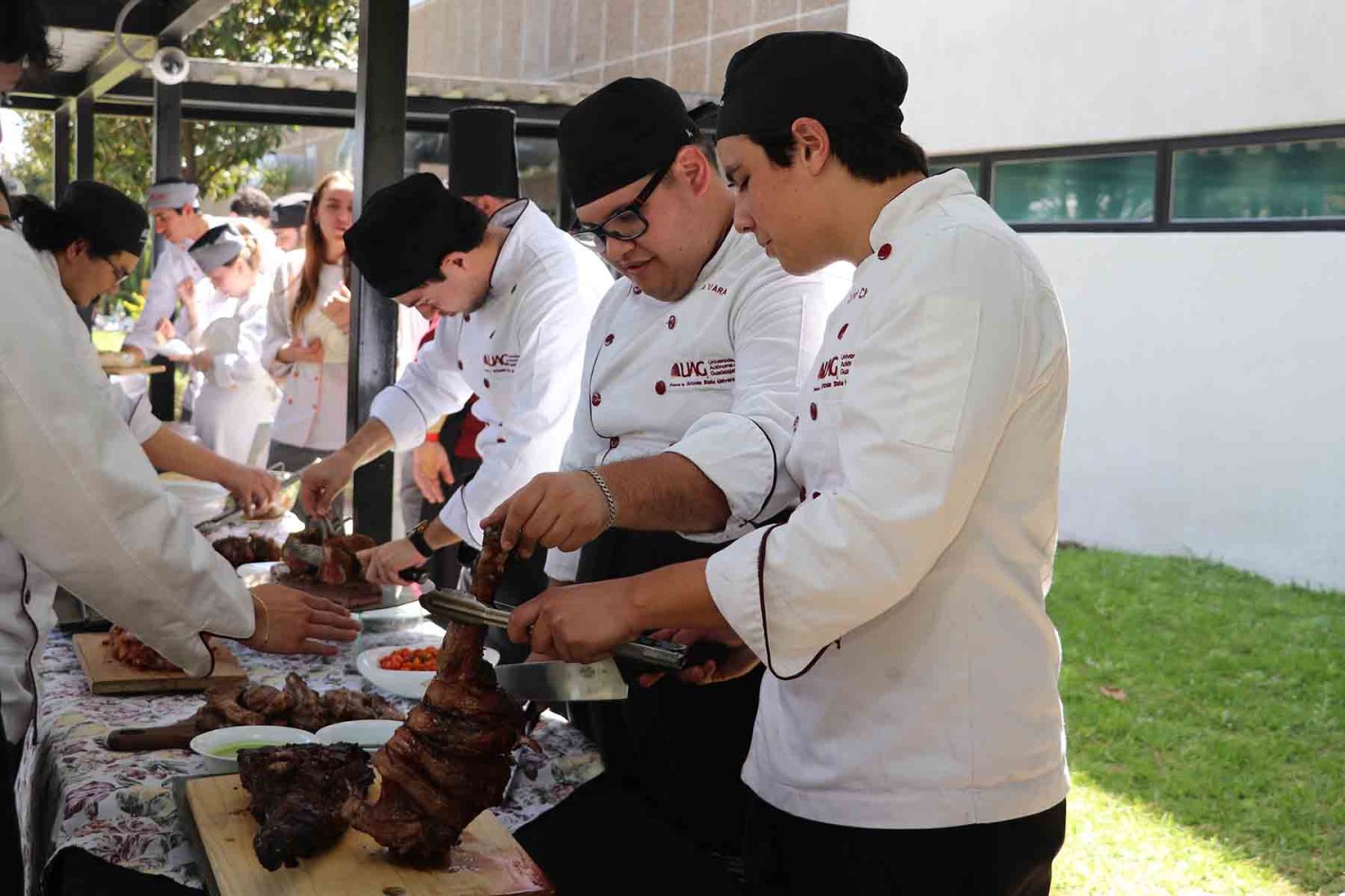 cuanto dura la carrera de gastronomia