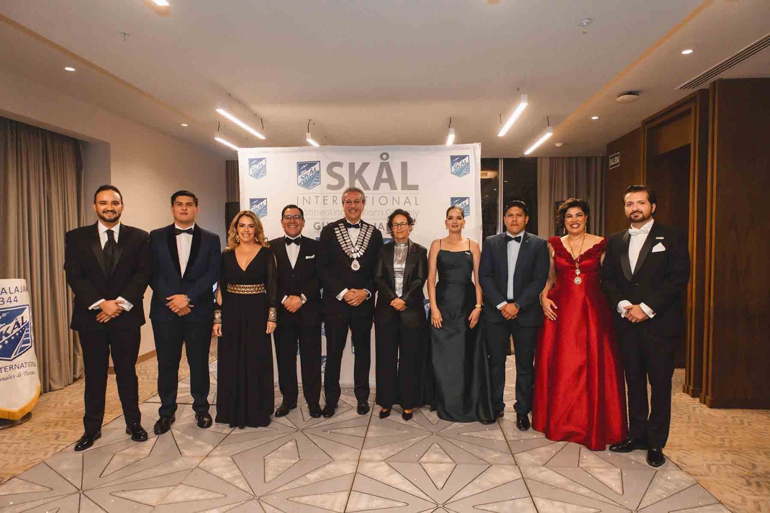 actualmente es parte de Skal Guadalajara una agrupacion que impulsa el turismo a nivel mundial