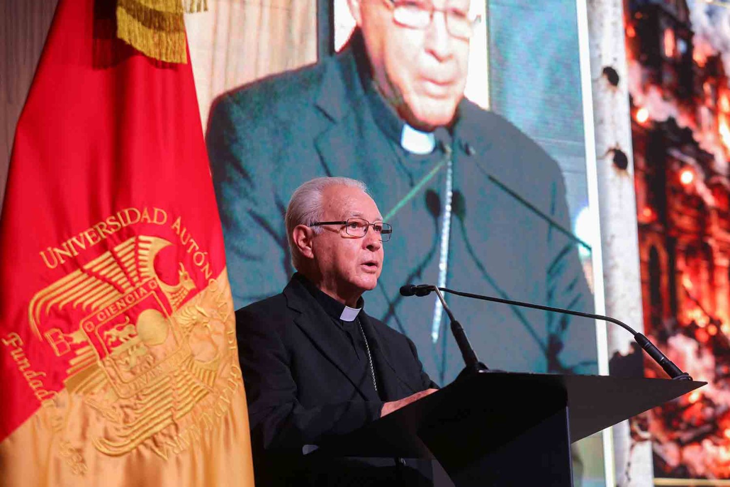 el cardenal francisco roble sortega inauguro el evento