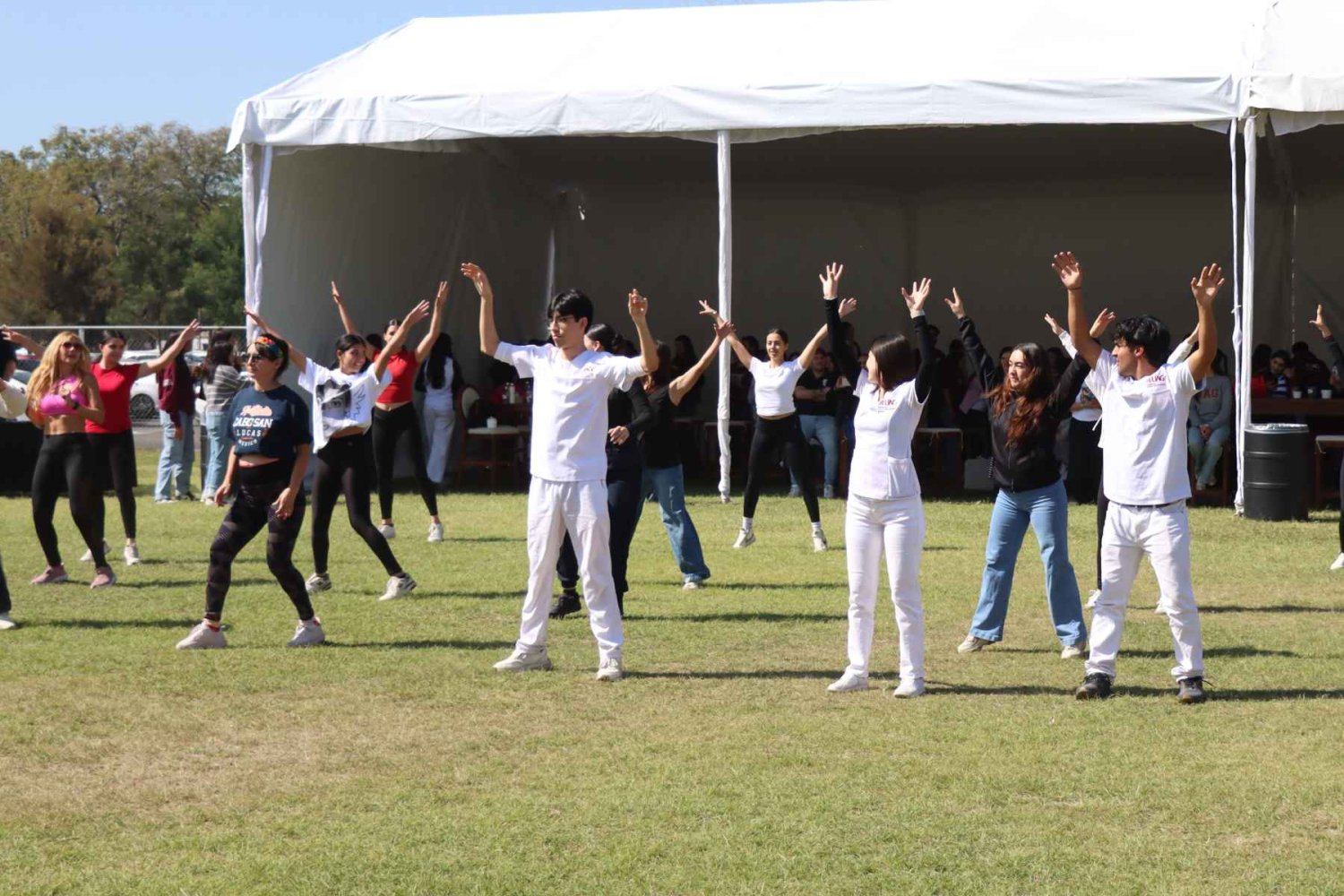 como parte de la bienvenida se realizaron actividades recreativas en el freshman day
