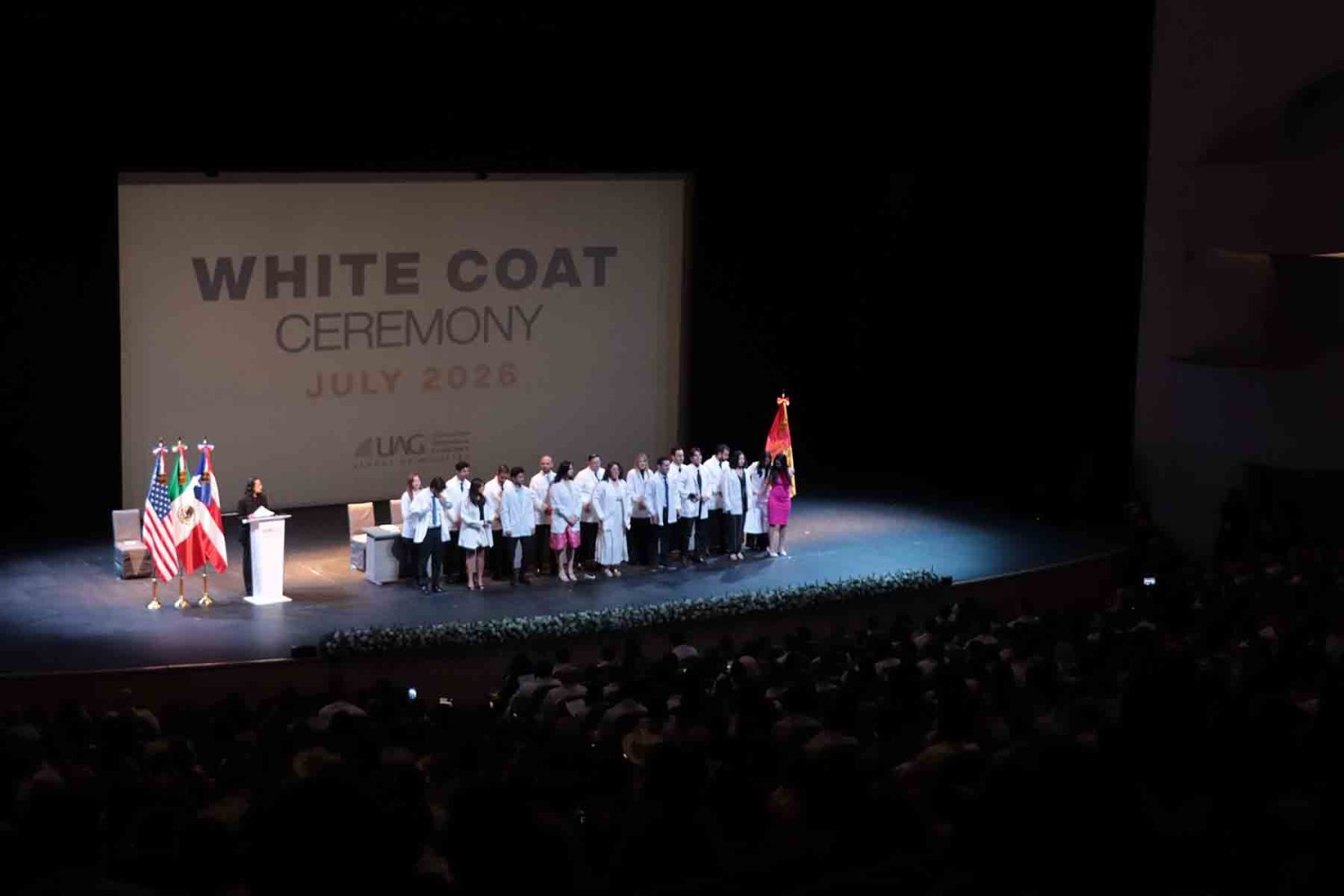 La tradicional ceremonia de Imposición de Batas Blancas se realizó en PALCCO