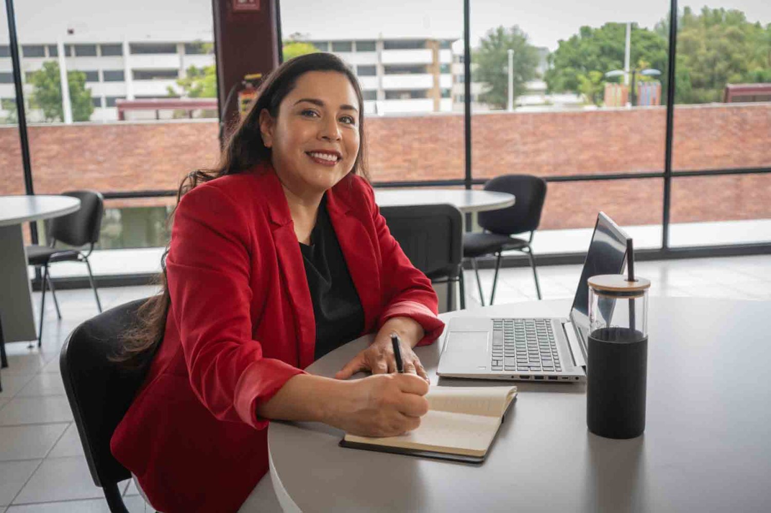 maestra cluadia ivonne hernandez