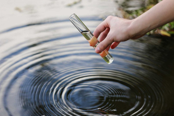 Agua, cada vez hay menos y gran parte de la que se dispone es de mala calidad: investigador | UAG Media Hub