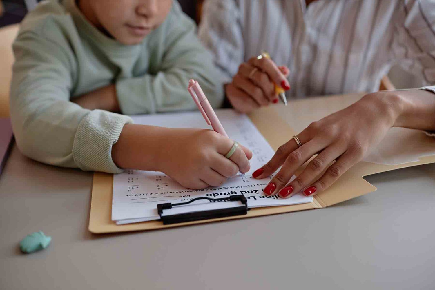 la educacion no es solo ensenar sino formar integralmente