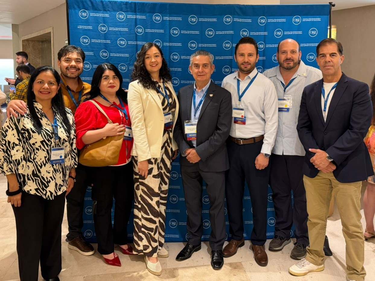 representantes de la uag durante el congreso case america latina 2026