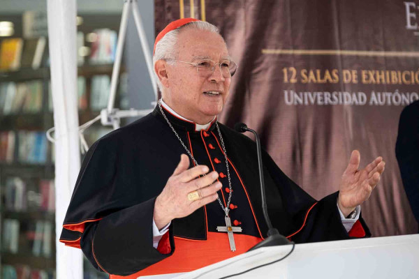 Inauguran en la UAG exposición sobre “La Sábana Santa” | UAG Media Hub