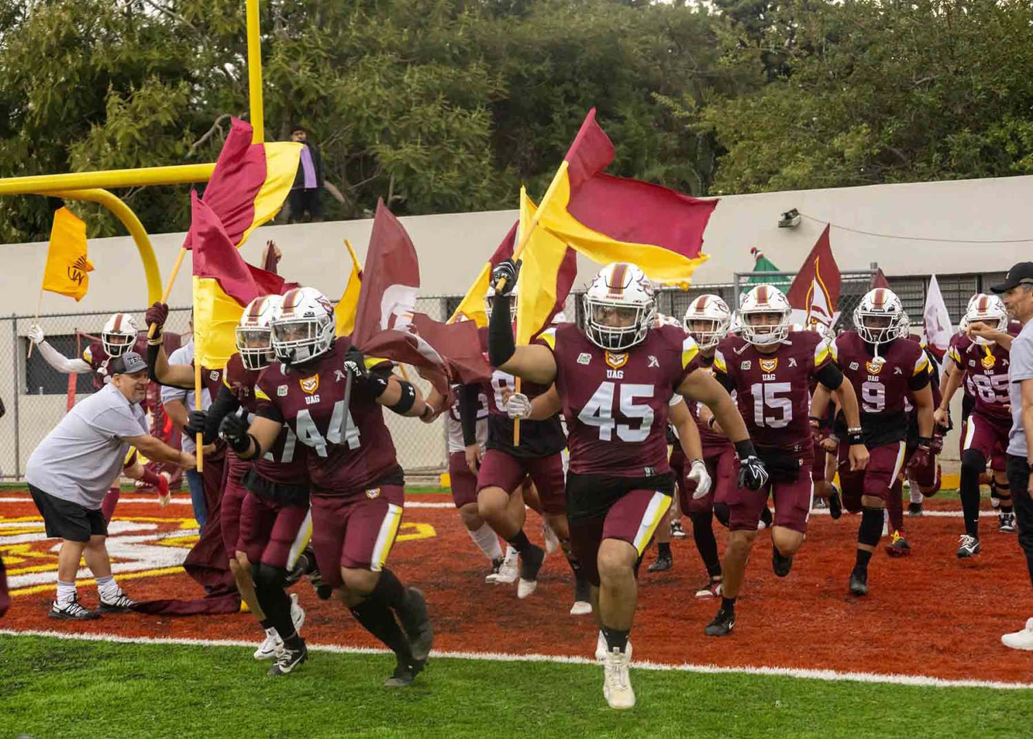 tecos obtuco su segunda victoria en la temporada regular de la liga mayor de la onefa