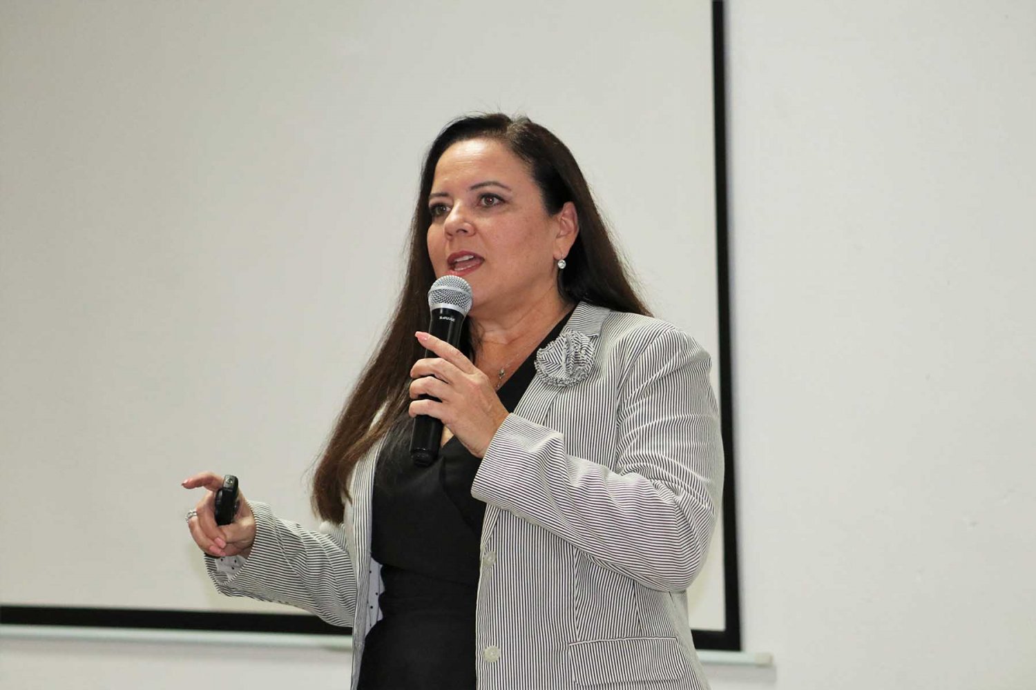 El mayor reto de la tecnología es que llegue a todos: Experta