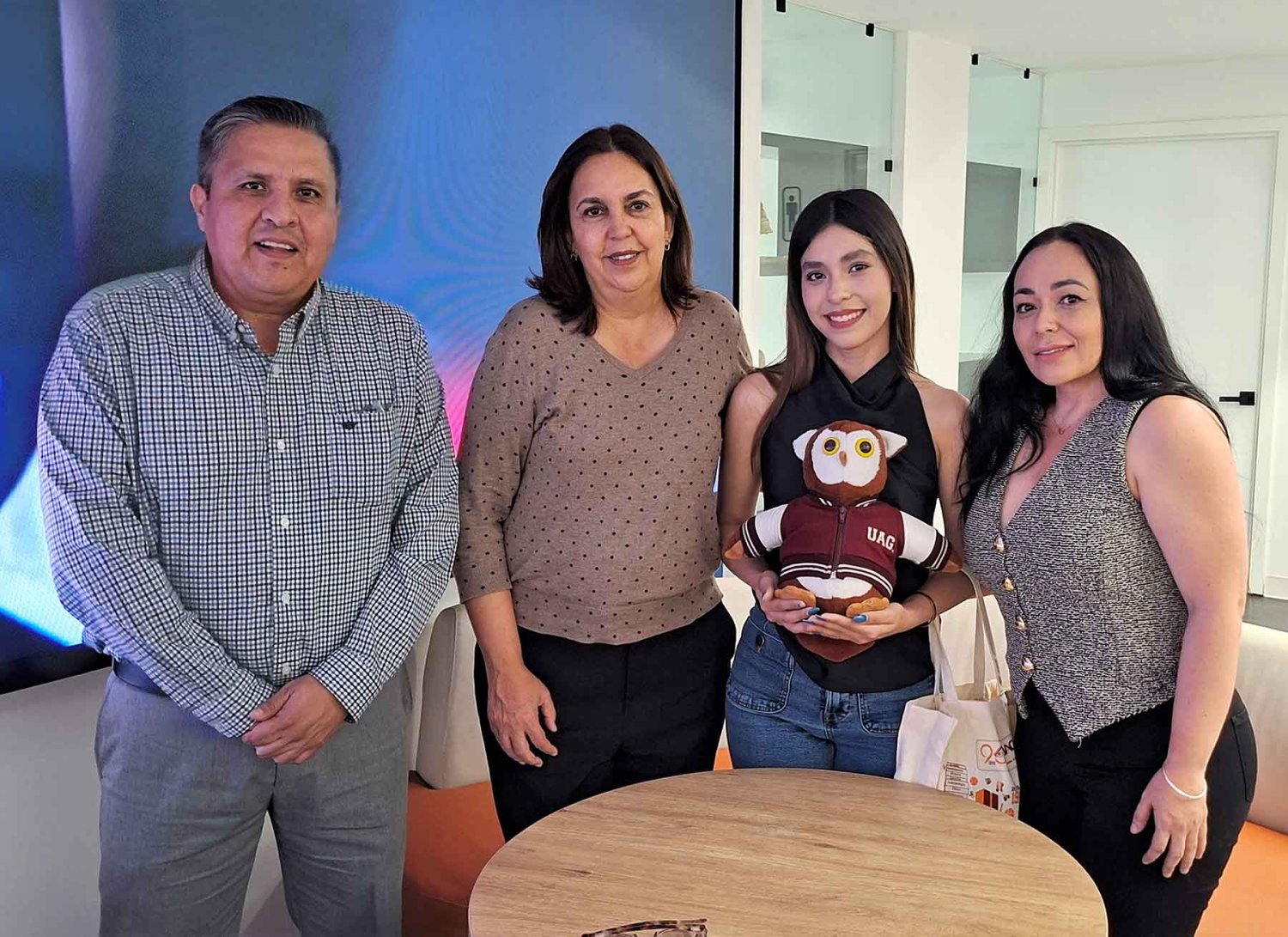 ximena corona obtuvo la beca del 100 para estudiar la carrera de medico cirujano