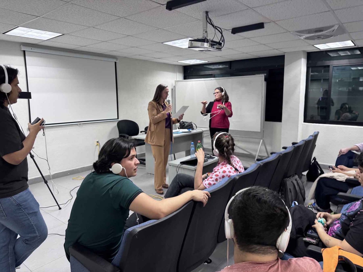La Maestría en Traducción e Interpretación del Inglés-Español potencia las habilidades lingüísticas de sus estudiantes