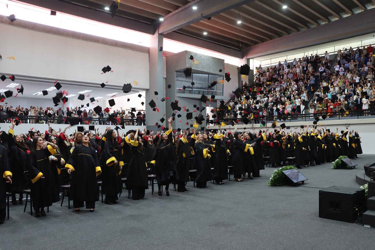 la generacion 2026 celebro el inicio de una nueva etapa profesional
