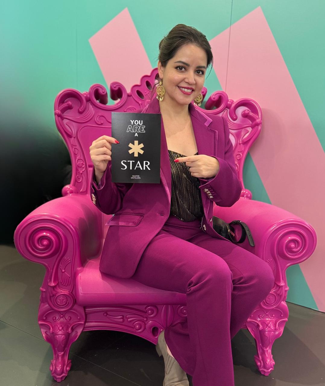 andrea calderon estudio una licenciatura y un diplomado en la uag