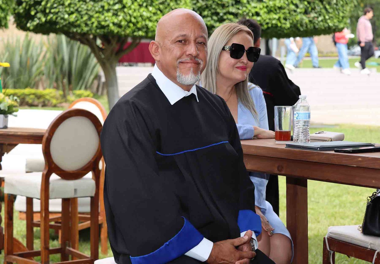El egresado de la UAG combinó sus estudios con la administración de su negocio de mecánica en diésel