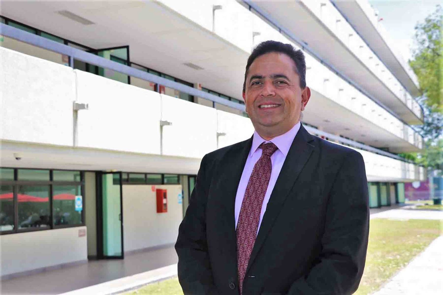 juan carlos arambula director de la carrera de contador publico de la uag