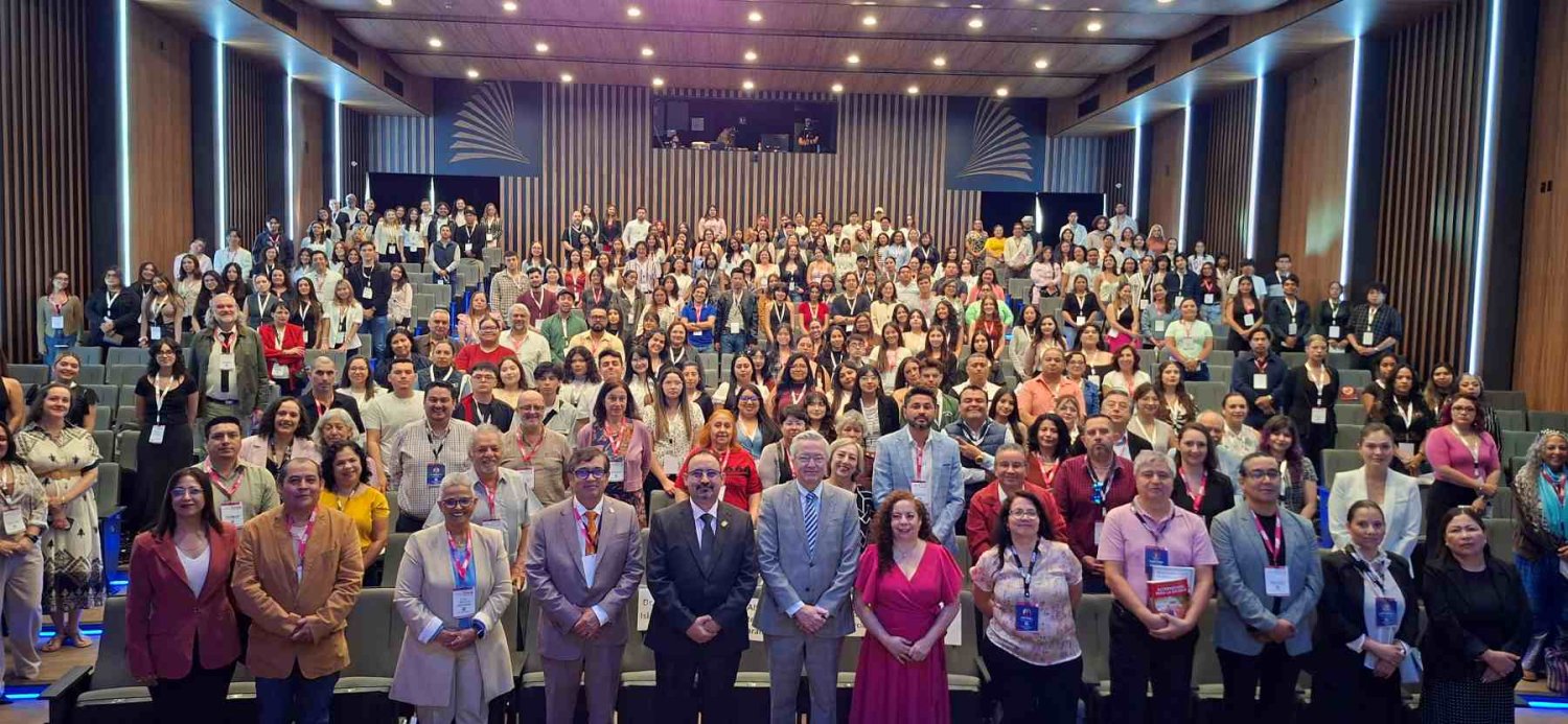 la inauguracion se realizo en el auditorio lic antonio leano reyes de la uag