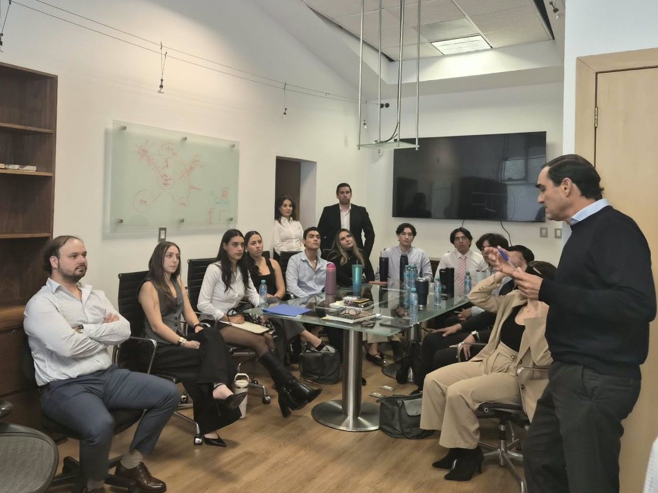 en esta primer experiencia los alumnos conocieron mas de la direccion de finanzas de la uag