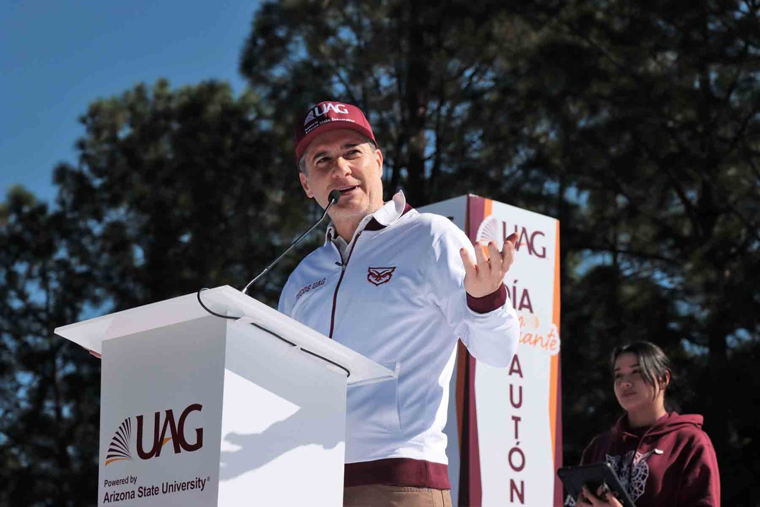 El Lic. Antonio Leaño del Castillo, Vicerrector General, destacó el orgullo universitario.