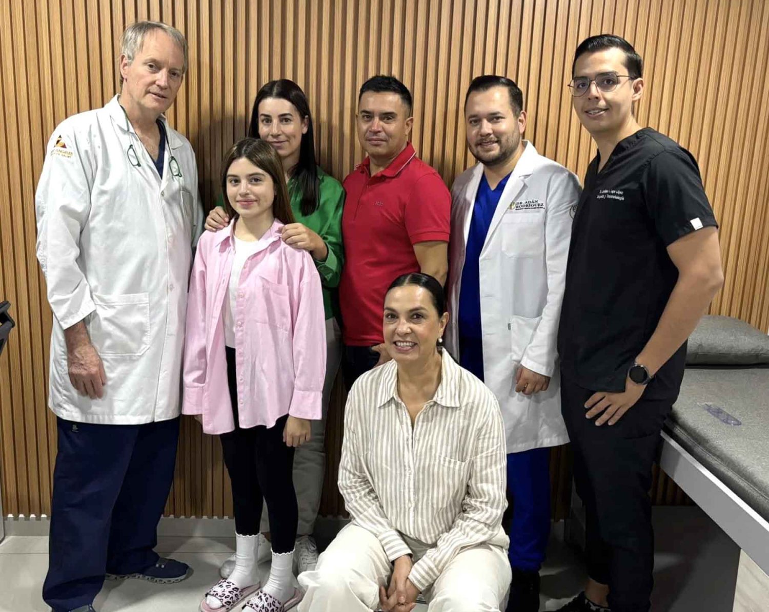 mas de tres decadas de experiencia respaldan su trayectoria internacional