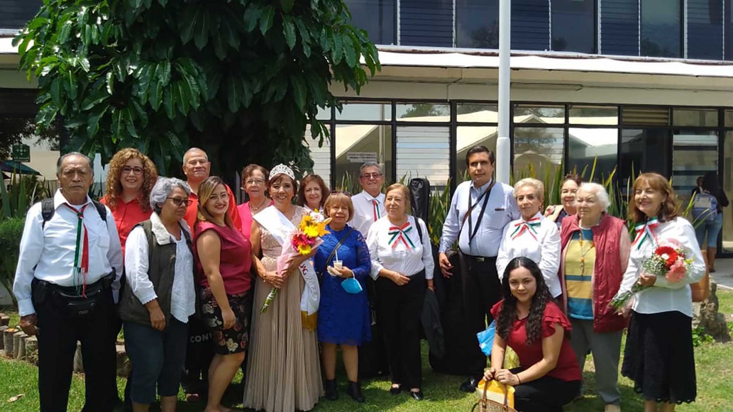 embajadora del adulto mayor uag participa en concurso del dif jalisco