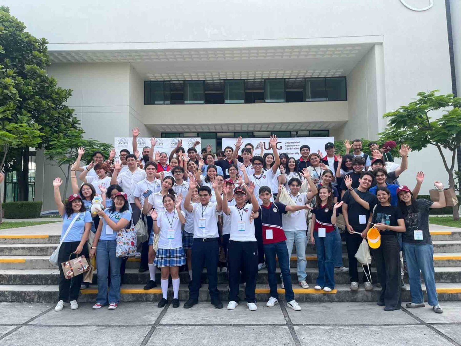 Estudiantes de diferentes partes de la República participaron en este evento