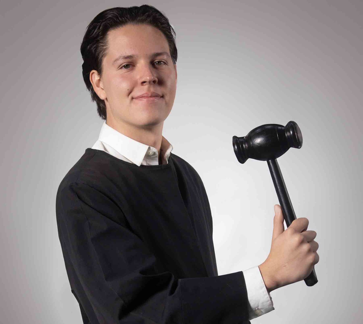 La UAG cuenta con la Carrera de Derecho