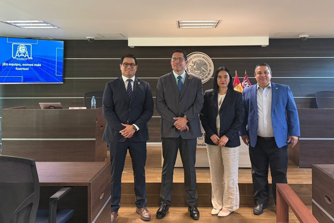 La conferencia se realizó en la Sala de Juicios Orales de la UAG.
