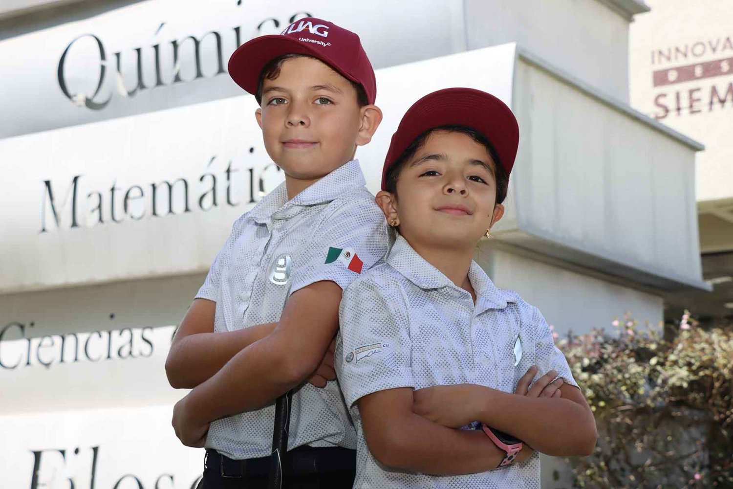 Derek y Milah González Magaña, alumnos del Colegio Lomas del Valle Campus Santa Anita