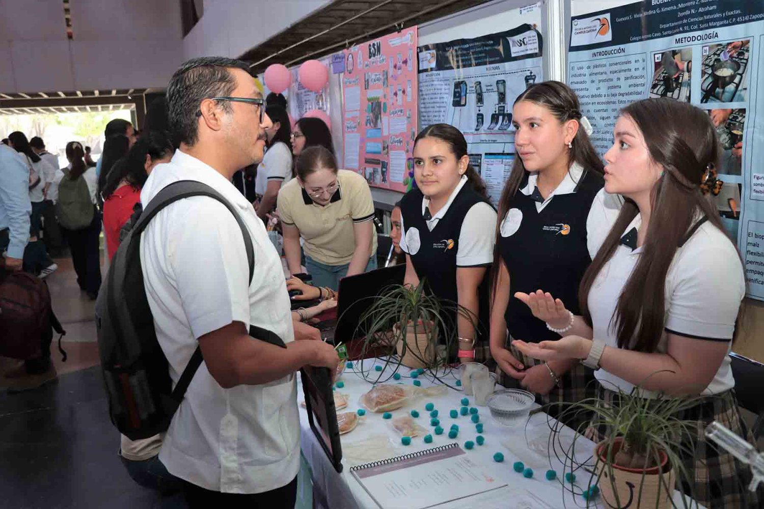 estudiantes del sistema educativo uag presentaron sus proyectos