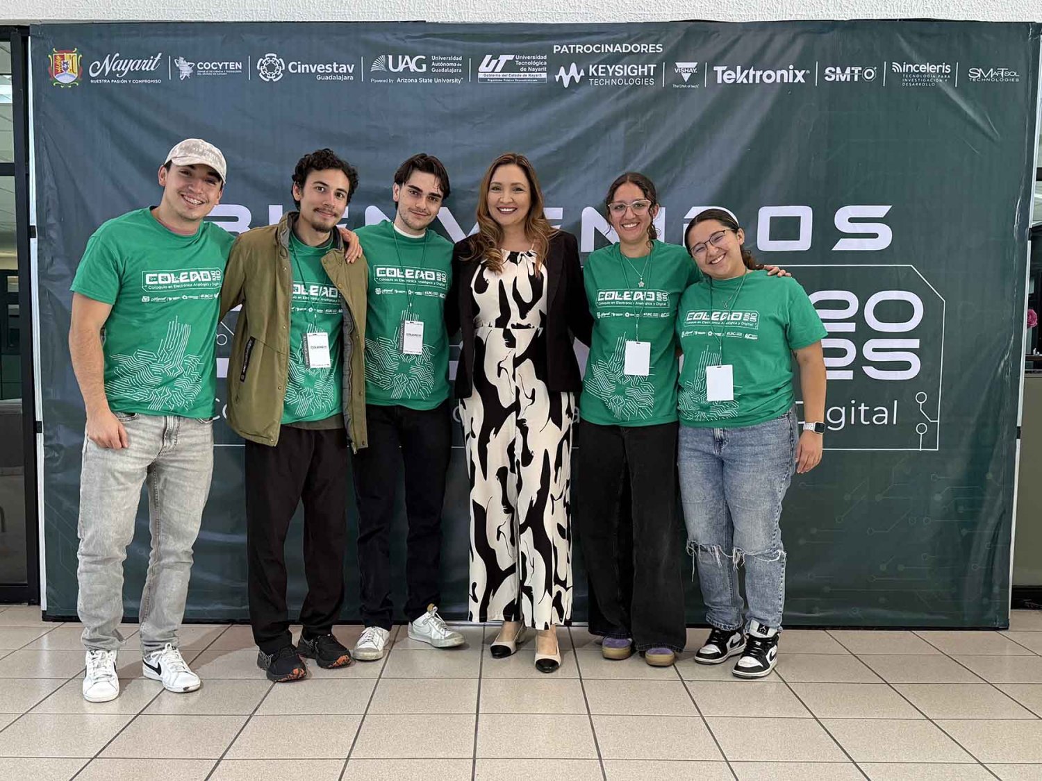 los alumnos estuvieron en este coloquio en tepic