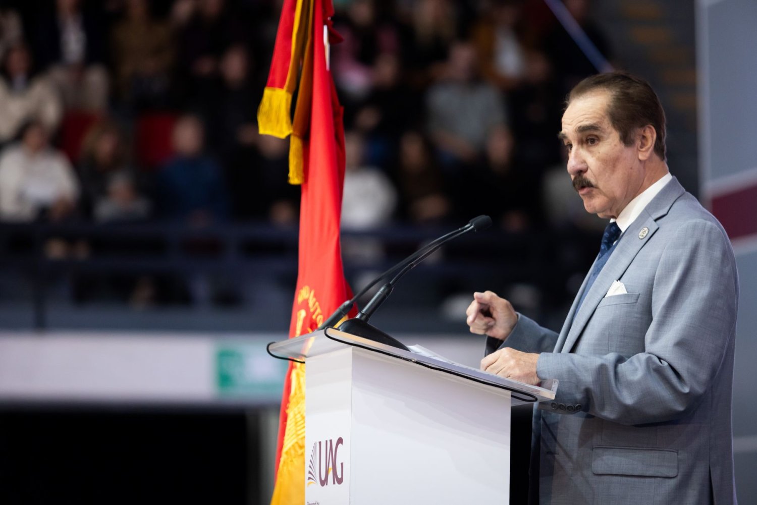 el rector de la uag lic antonio leaño presento su informe de actividades 2025